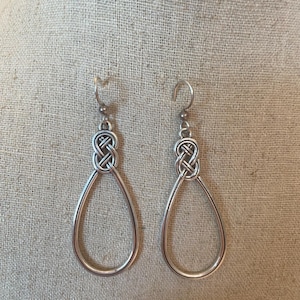 Brighton Interlok French Knot Wire 2” Earrings Ex Condition bild 3