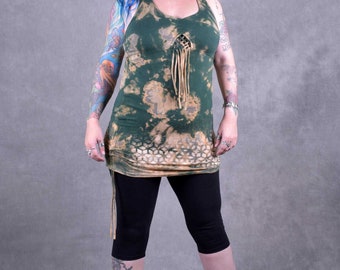 Vestido Pixie Tie Dye: Moda artesanal para festivales de psytrance.