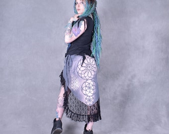 Falda Mandala Sita de algodón orgánico con encaje asimétrico, estilo geometría sagrada, ideal para festivales de psytrance.