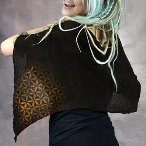FLOWER OF LIFE Organic cotton Poncho Shawl Top Sacred Geometry Pixie Hippy Psytrance Festival Eco Fashion Fairtrade Wobble and Squeak