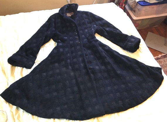 Seymour Fox Black Wool Princess Coat from 1953 - image 9