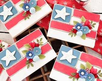 American flag felt flower sign