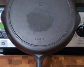 Iron Skillet 8 1930 39 s Iron Mountain Vintage US Seasoned With Organic Coconut Oil Flax. Sits 100 Flat. Touched by Time Backside.