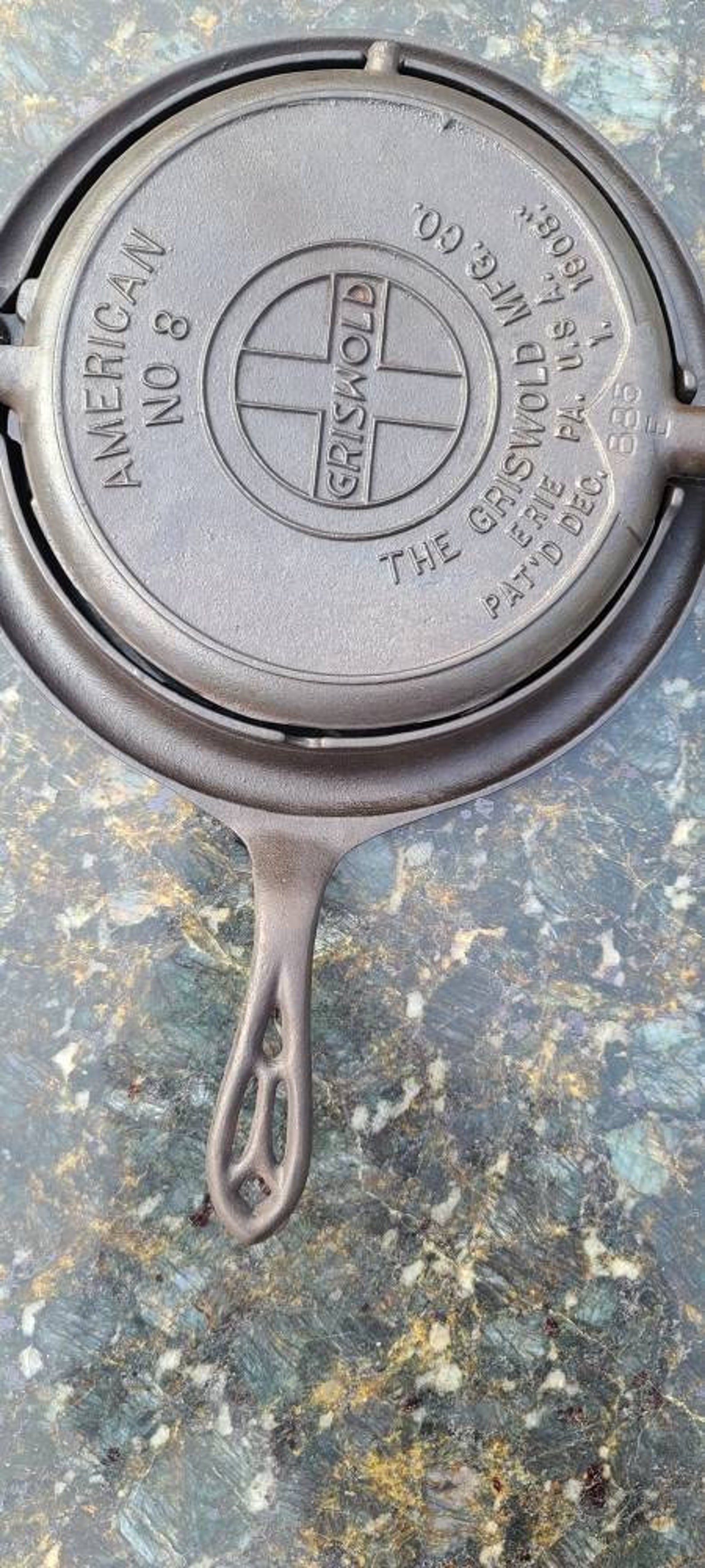 Griswold 1908 American No. 8 Seasoned Cast Iron Waffle Maker Etsy
