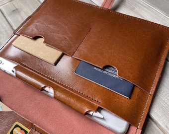 Handmade Leather MacBook Sleeve: Personalized Laptop Portfolio Case
