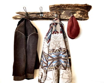 672g: Boho Coat Rack, Rustic Towel Rack, Towel Holder, Driftwood Coat Rack, Beach Coat Rack, Driftwood Coat Hanger, Beachy Style Decor