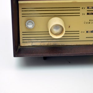 vintage 60s TESLA Lunik transistor RADIO 画像 8