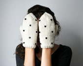 handmade cute white ivory wool color mittens with black heart  shaped studs holiday knits