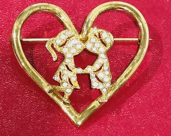 Vintage 1980s Darlene Gold Heart Pin: Boy Kissing Girl Brooch