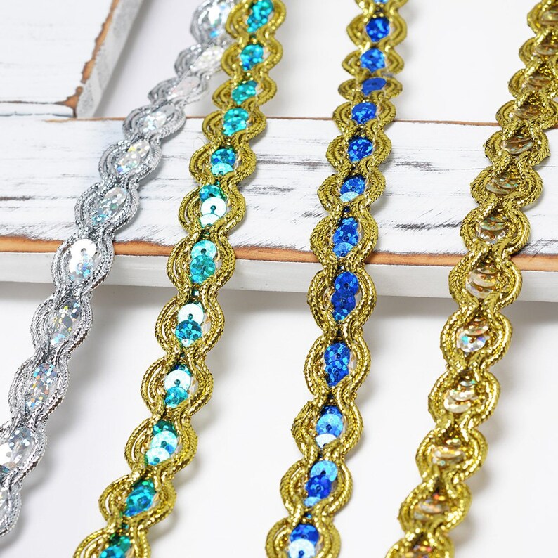 BLUE IRIS 1//4/" SEQUIN TRIM 50 YARDS