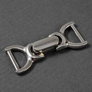 Metal Closure Buckle, Metal Clasps for handbag, shoes, fashion accessories, 1 Set, TR-11147 Silver