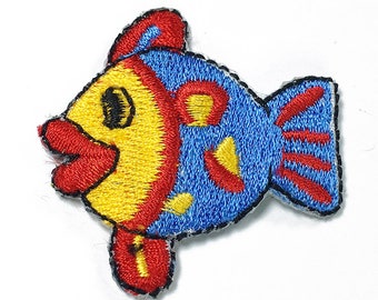 Iron-On Embroidered Fish Applique Patch, Embroidery Patch by 1-pc, 1-3/4" x 1-5/8", SP-3153