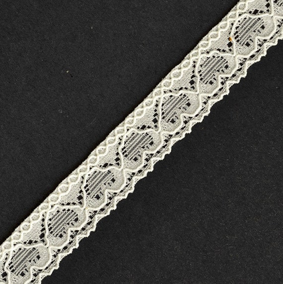 Black Raschel Elastic Lace Trim STEP-9096 2-1//4 Inch by 1 Yard