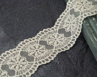 Vintage Embroidered Galloon Lace Trim by 2-Yards, 1-1/2 Inch, Black, Ivory, White, TR-10960