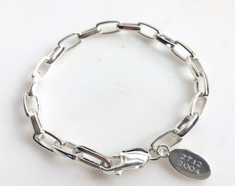 Personalized Sterling Silver Rectangle Chain Bracelet with Oval Tag