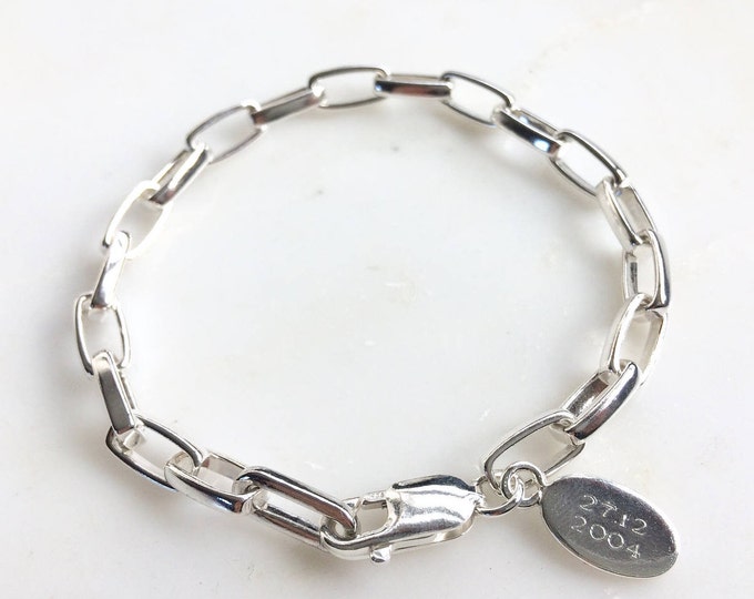 Personalized Sterling Silver Rectangle Chain Bracelet with Oval Tag