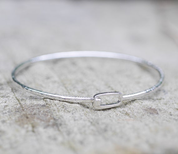 PRY シュウトSilver Hook Bangle [narrow] Amazon.com: ZALHIN Niche Design S925 Sterling Silver Wave