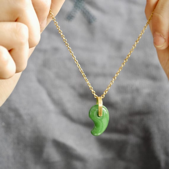 Green Jade Magatama Gemstone and Gold Vermeil Fidget Necklace - Etsy