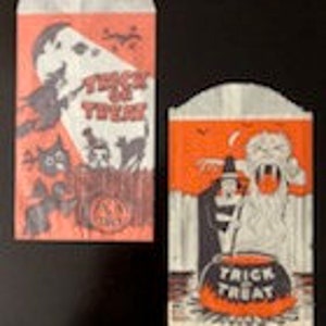 2 Vintage Halloween Paper Treat Bags
