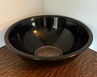 Large Vintage Pyrex Corning Black Glass Bottom Mixing / Nesting Bowl - 4L Marked 328