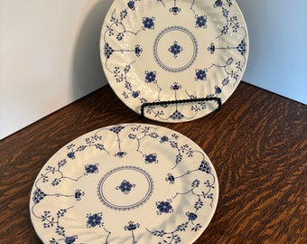 2 Finlandia Pattern 10" Dinner Plates by Myott Meakin - Staffordshire, England