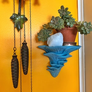 Mushroom shelf, mushroom shelves, glow in the dark, glow in the dark mushroom shelf, glow in the dark mushroom shelves, 3d printed mushroom shelf, 3d printed mushroom, mushroom wall decor, cottagecore wall shelf, floating mushroom shelf