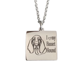 Collar con dije grabado "Amo a mi Basset Hound"