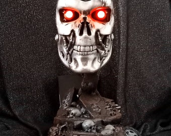 ターミネーターT-800の像 - Etsy 日本