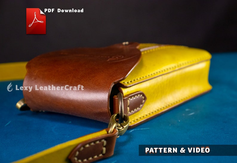 Puede incluir: Un bolso de cuero marr&oacute;n y amarillo con una correa y un cierre de metal. El bolso tiene una solapa con un dise&ntilde;o cosido y el texto "Lexy LeatherCraft" es visible. El texto "PDF Download" y un icono de PDF son visibles en la esquina superior izquierda de la imagen. El texto "PATTERN & VIDEO" es visible en la esquina inferior derecha de la imagen.