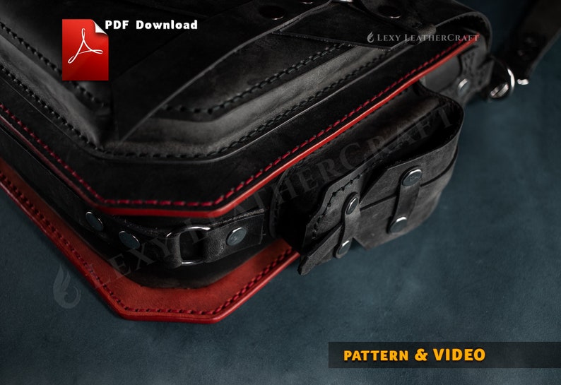 Puede incluir: Primer plano de un bolso de cuero negro con costuras rojas y herrajes met&aacute;licos. El bolso tiene una solapa con cierre de hebilla y una correa. El texto "LEXY LEATHERCRAFT" es visible en el bolso. Los textos "PDF Download" y "PATTERN & VIDEO" tambi&eacute;n son visibles en la imagen.