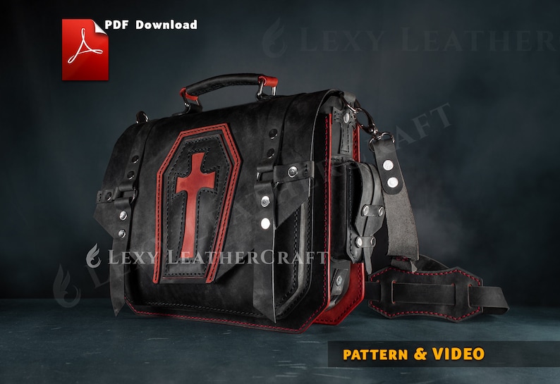 Puede incluir: Bolso de cuero negro con una cruz roja y un dise&ntilde;o de ata&uacute;d. El bolso tiene una correa para el hombro y un asa superior. El bolso est&aacute; sobre un fondo oscuro.  PDF Download, Lexy Leathercraft, Pattern & Video.