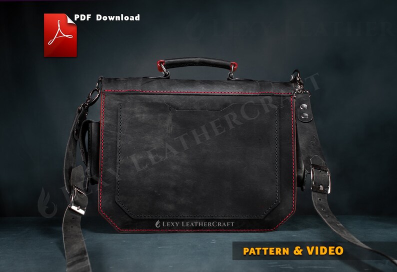 Puede incluir: Bolso de mensajero de cuero negro con costuras rojas y un asa superior. El bolso tiene un bolsillo frontal y una correa de hombro ajustable. El bolso est&aacute; etiquetado como "Lexy Leathercraft" y "Patr&oacute;n y V&iacute;deo".