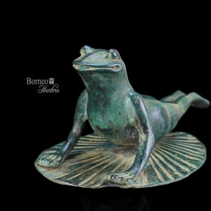 Bhujangasana Yoga Frog on Lilly Pad 10.6 Bronze Fairy Garden Yoga Frog ...