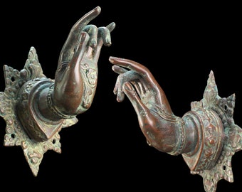 Hand Sculpture 5.2x4.5&quot;Bronze Mudra Hand In Vitakra Mudra:Gesture Of Great Compassion~Home Display Cabinet/Drawer Handle&gt;SOLD AS PAIR [2pcs]