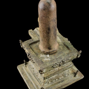 Lingam Linga Yoni 7.5 Antique Indonesian Bronze Shiva Lingam With Yoni Sculpture Perfect for Small Home Altar 4lb image 7
