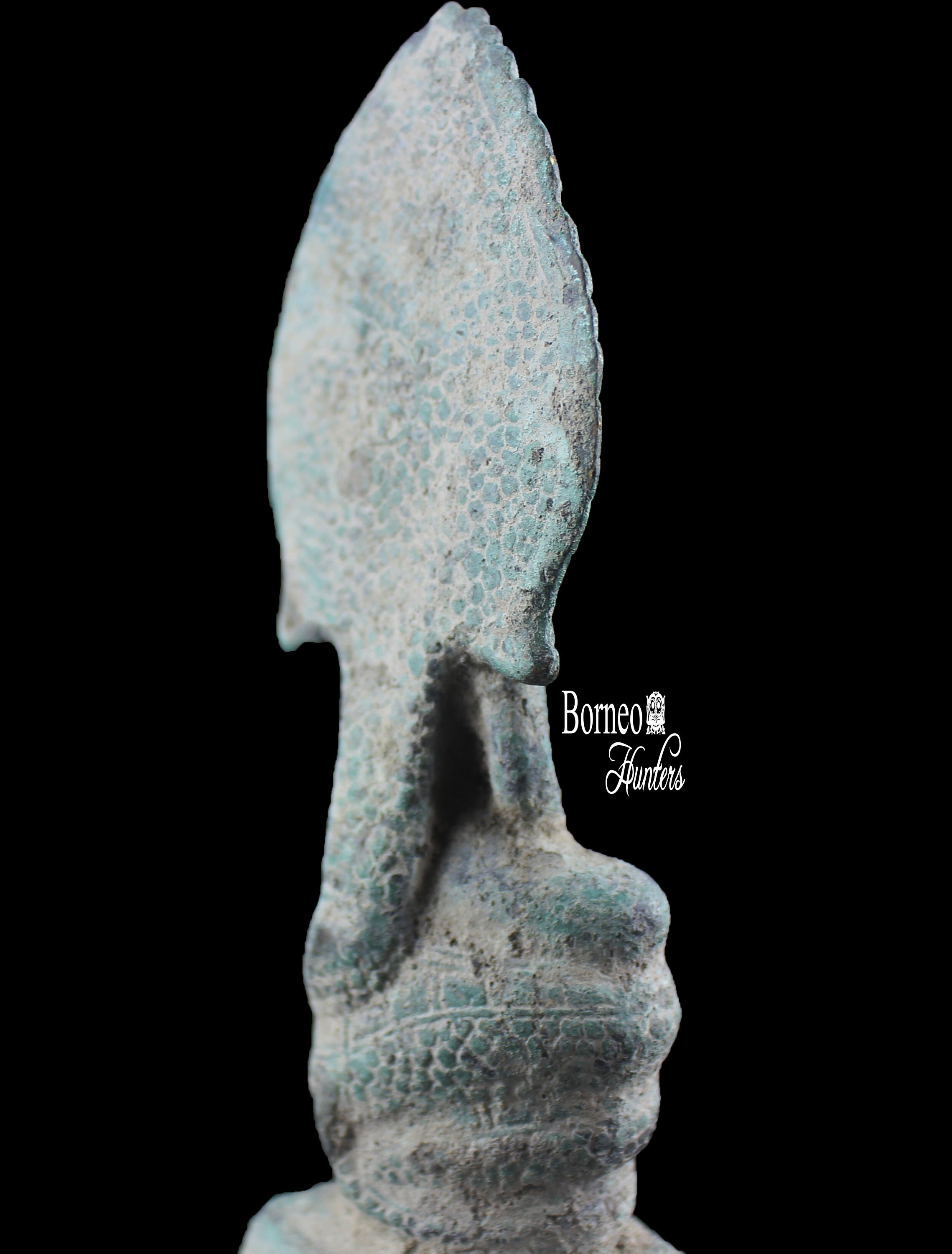 アンティークブロンズナーガ仏像：カンボジアのバイヨン瞑想装飾