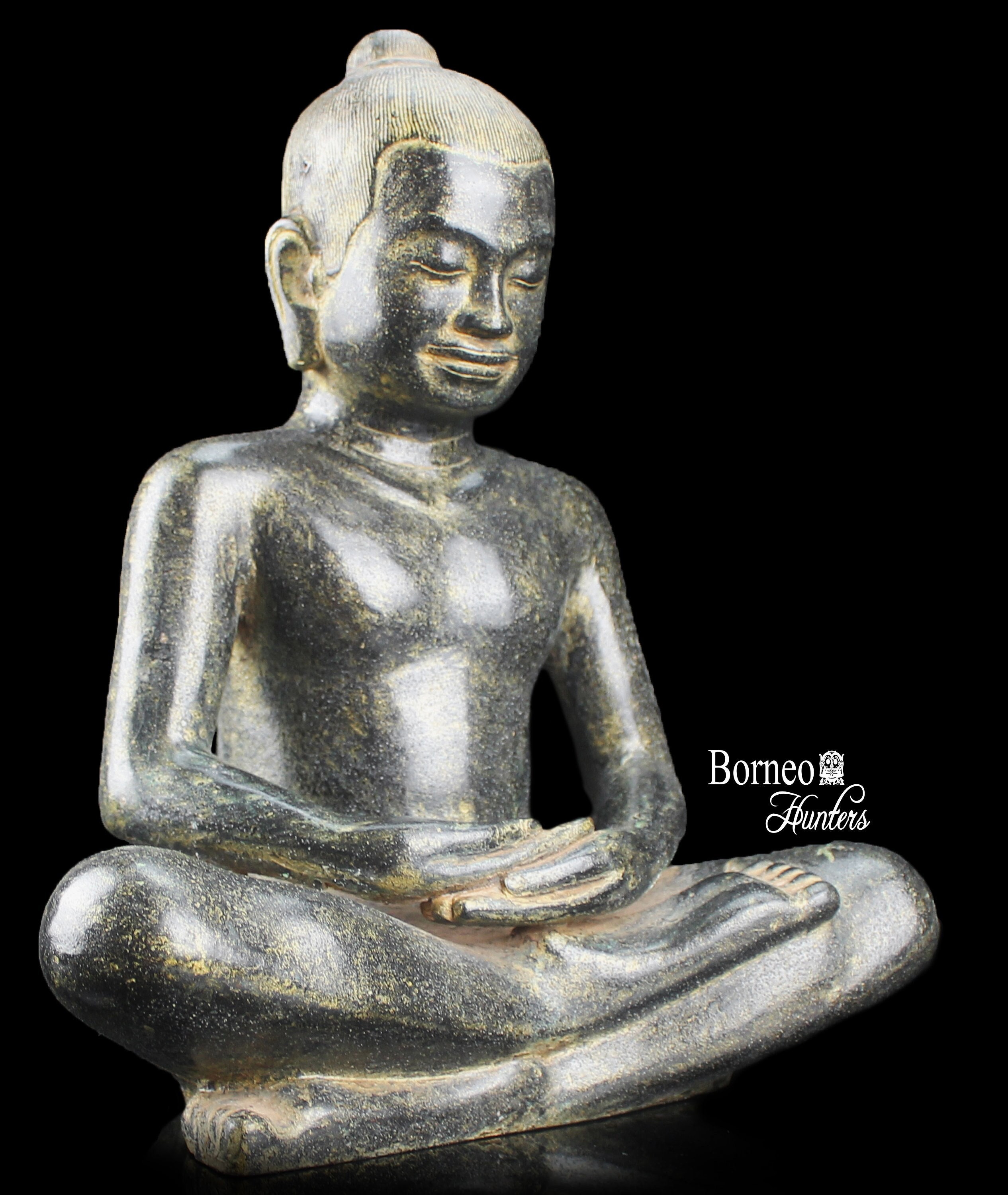 Khmer Buddha Head picture