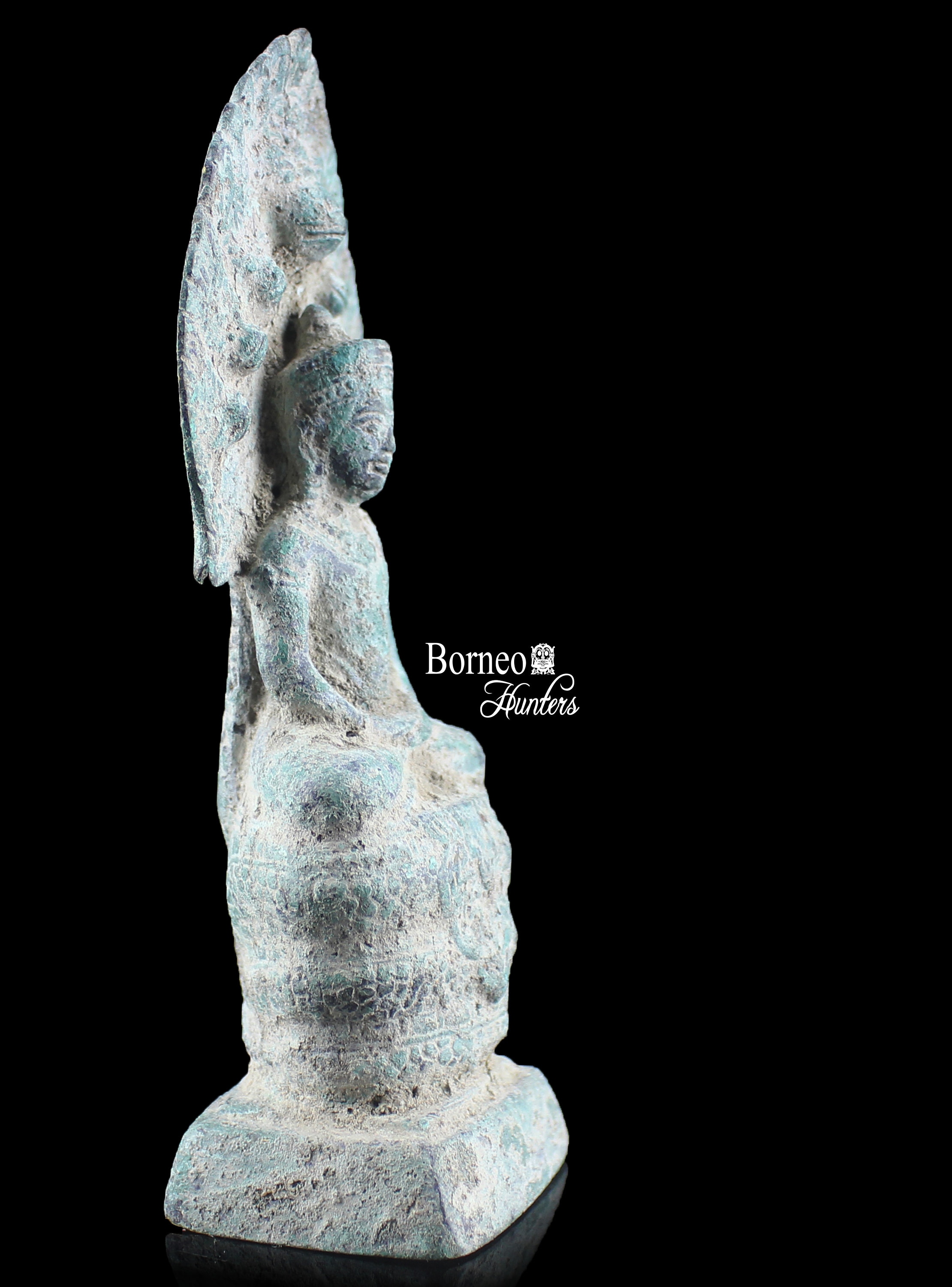 アンティークブロンズナーガ仏像：カンボジアのバイヨン瞑想装飾