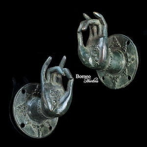 3.7x2.6x2.1&quot; BUDDHA Hand Sculptures,Bronze Hands Vitarka Mudra Gesture~Teaching;Communication&Discussion of The Dharma