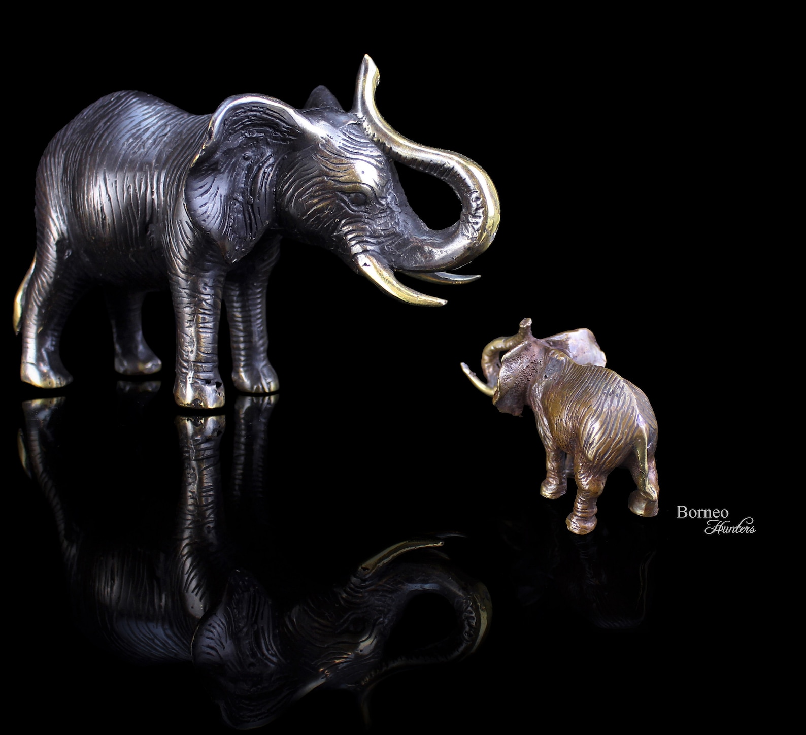 Mother Elephant with Child - Handmade Recycled Metal Sculpture by Debabrata Ruidas