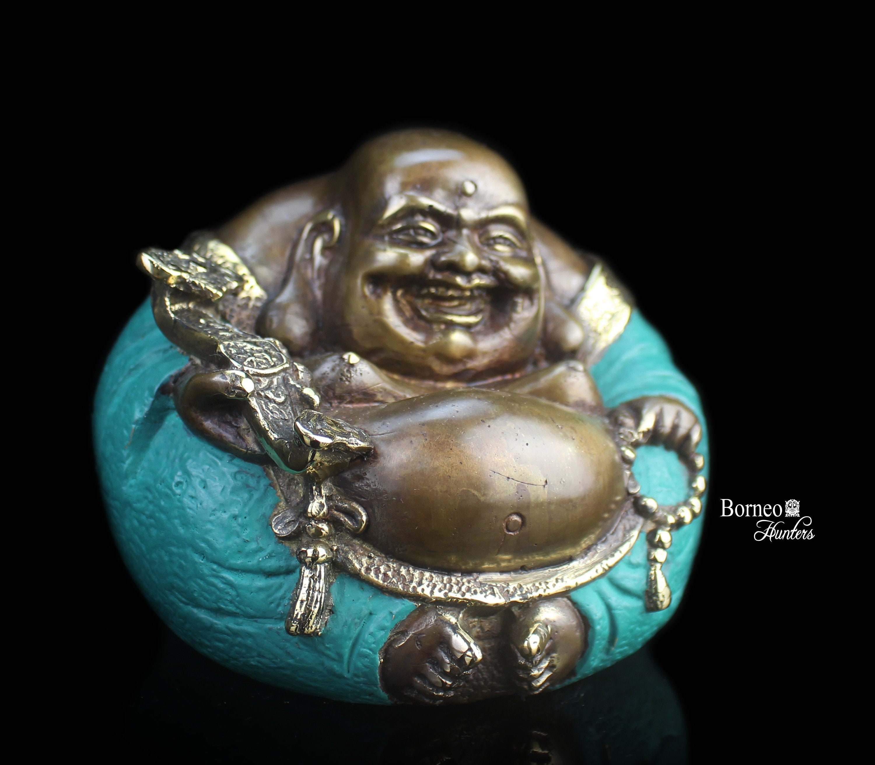 Chinese Old Tibet Silver Sitting Laughing Kindly Small Buddha Statue Chinese Old Tibet Silver Sitting Laughing Kindly Small Buddha Statue