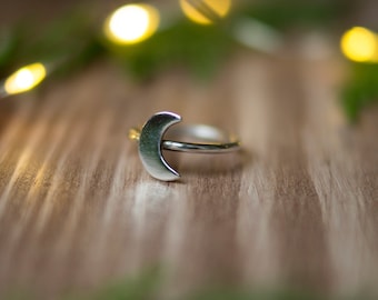 Crescent Moon Rings for Women, Celestial Jewelry, Sterling Silver Ring for Women, Moon Silver Ring