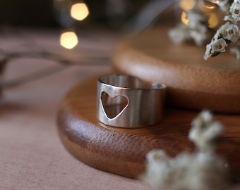 Heart Rings for women, sterling silver heart ring for women, statement ring, gift for women, bridesmaid gift, wedding band women,