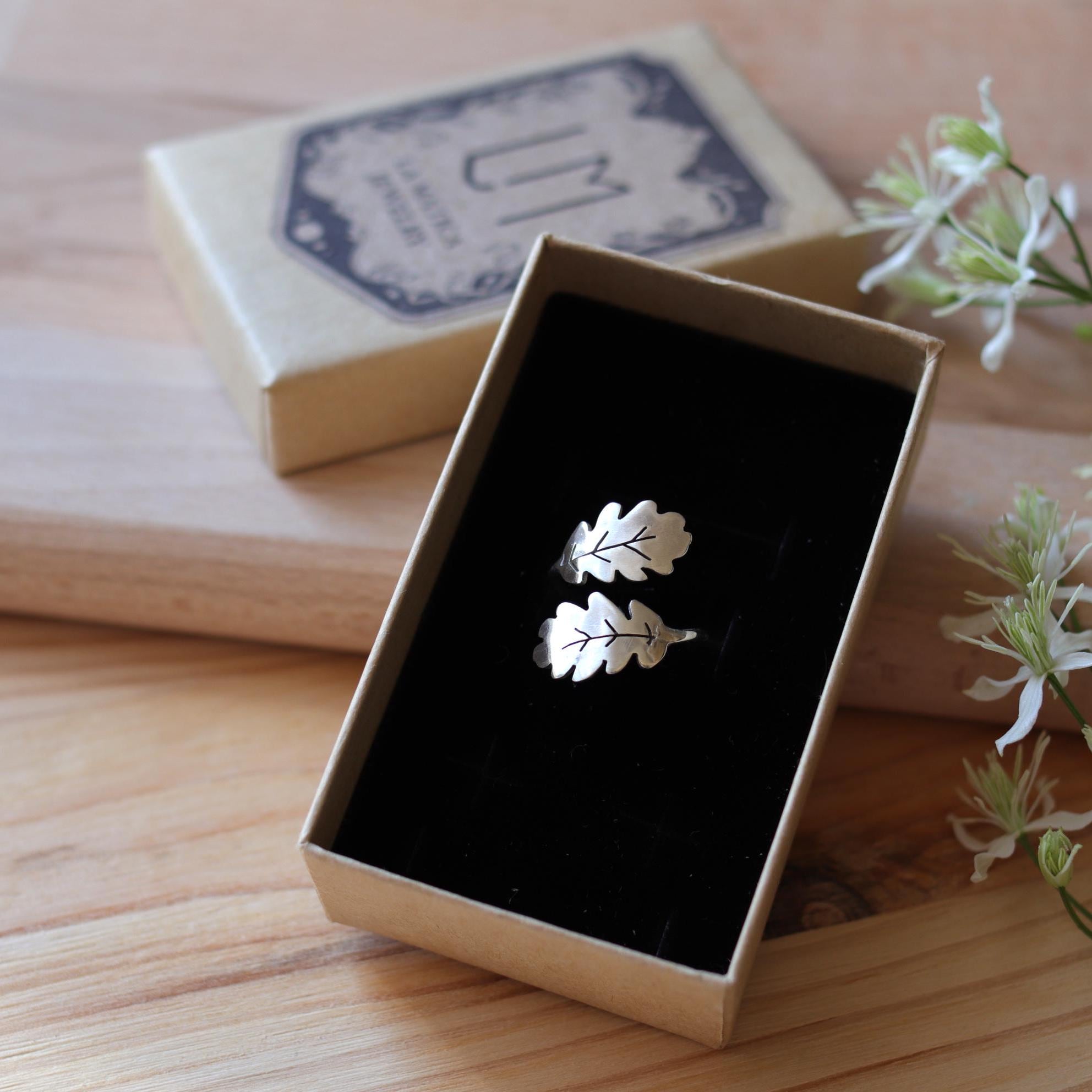 Adjustable sterling silver ring,nature jewelry, oak leaf ring, forest ring, nature jewelry, botanical jewelry, solid sterling silver