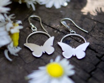 Silver butterfly hoop earrings for women, Hoop Daily, fluttering butterfly,  butterfly earrings, Fashion Jewelry, geometric earrings