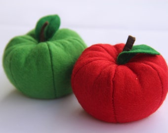 Apple sewn from felt in red or green for play kitchen, Toy food, Play food, felt food