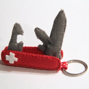 Couteau de poche suisse en feutre, cousu à la main comme porte-clés, idée cadeau porte-clés pour homme