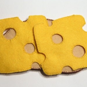 German slice of bread with sausage and cheese sewn from felt or only sausage or cheese for play kitchen, play food, felt food image 4