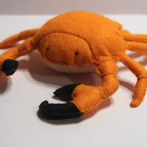 Crab hand-sewn from felt play food, felt food, play kids kitchen, fake food, farmers market