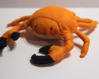 Écrevisse, crabe cousu à la main en feutre